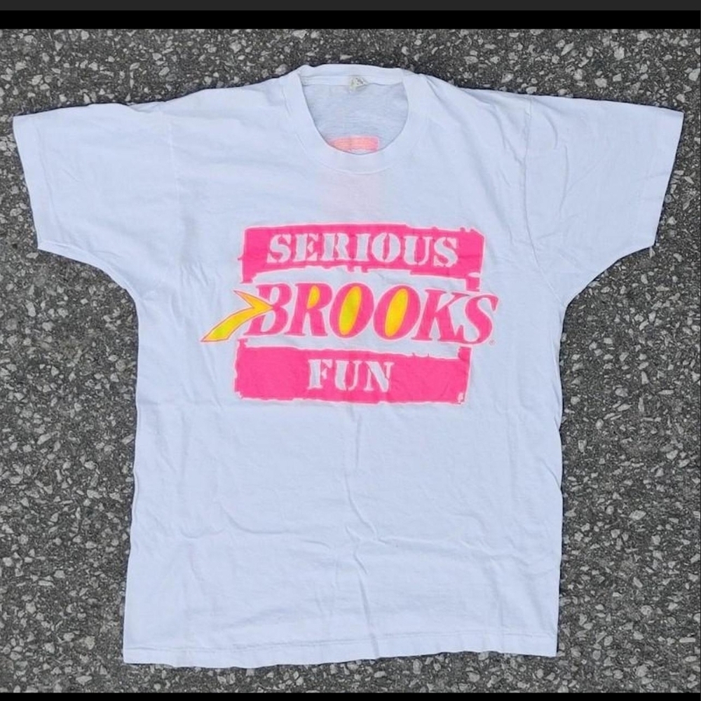 Vtg 1990s Brooks Serious Fun Bright Neon Print Screen Stars T-Shirt Size XL